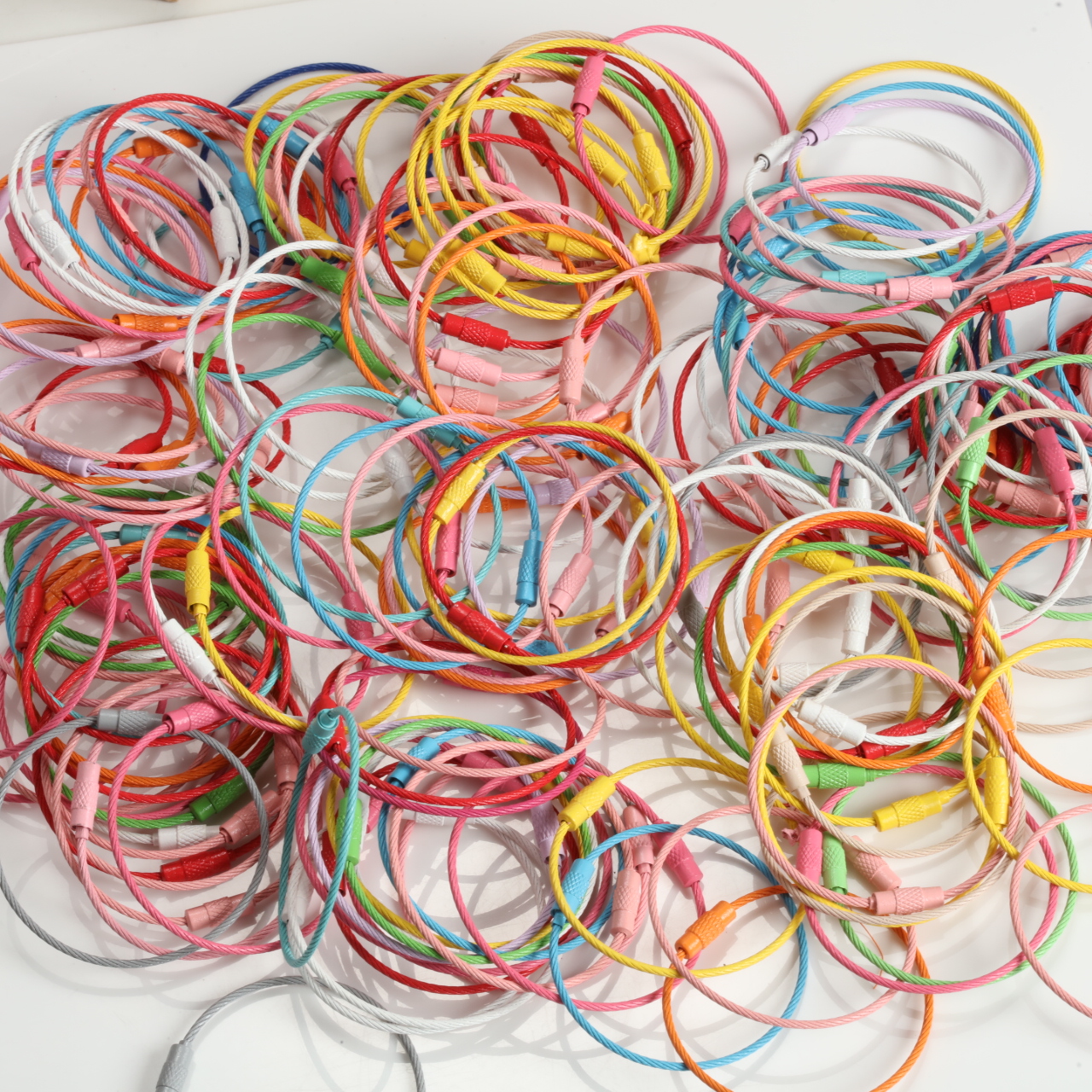 Multicolor Paint Coated Steel  - Jewelry Making Yarn บทวิจารณ์และราคา